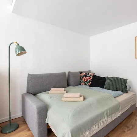 M5 Maria B Apartament