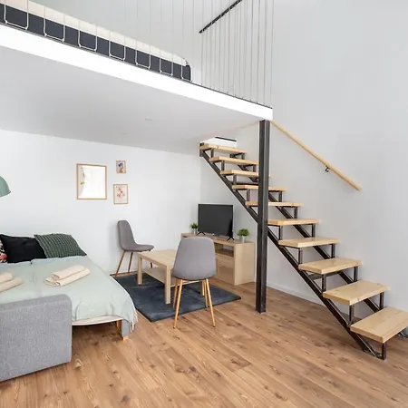 M5 Maria B Apartament