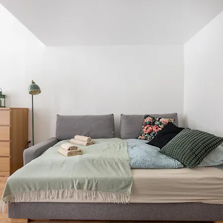 M5 Maria B Апартаменты Будапешт