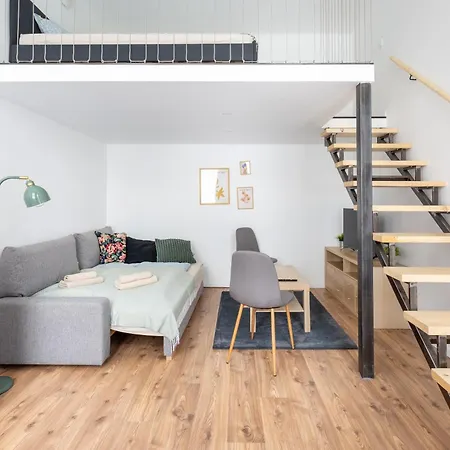 Appartement M5 Maria B