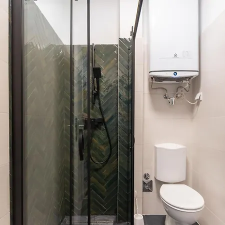 M5 Maria B * Boedapest